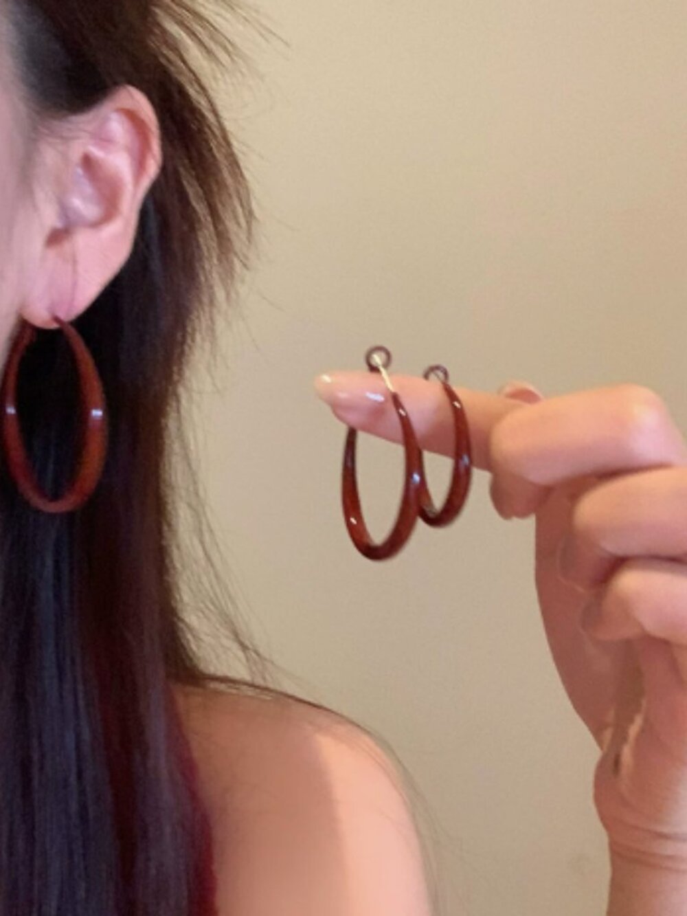 Glossy Burgundy Reddish‑Brown Large Hoop Earrings Classic Retro Statement Hoops